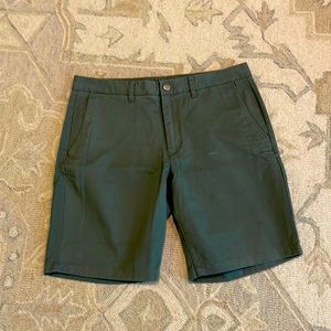 Size 34 bonobos shorts in rusty green. Great condition.